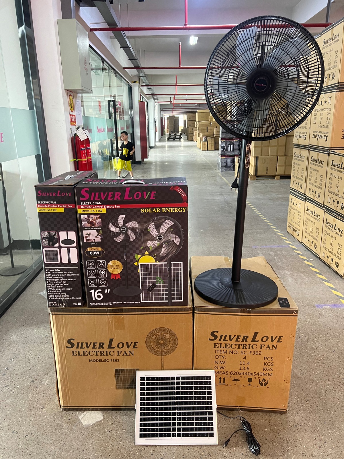 SC-F362 太阳能款/按键3档+遥控器 Solar model/button 3 gears + remote control 4PCS/CTN - 图片 2